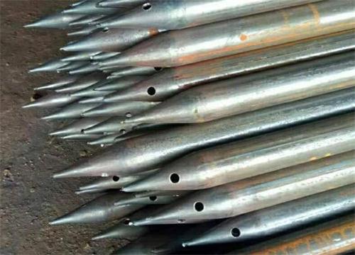 遂川隧道钢花管现货